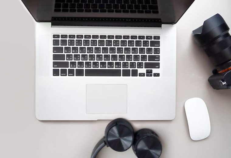 <span data-en="Interested Communication Corporation" data-ar="اهتمام الإتصالات" class="translatable">Interested Communication Corporation</span>